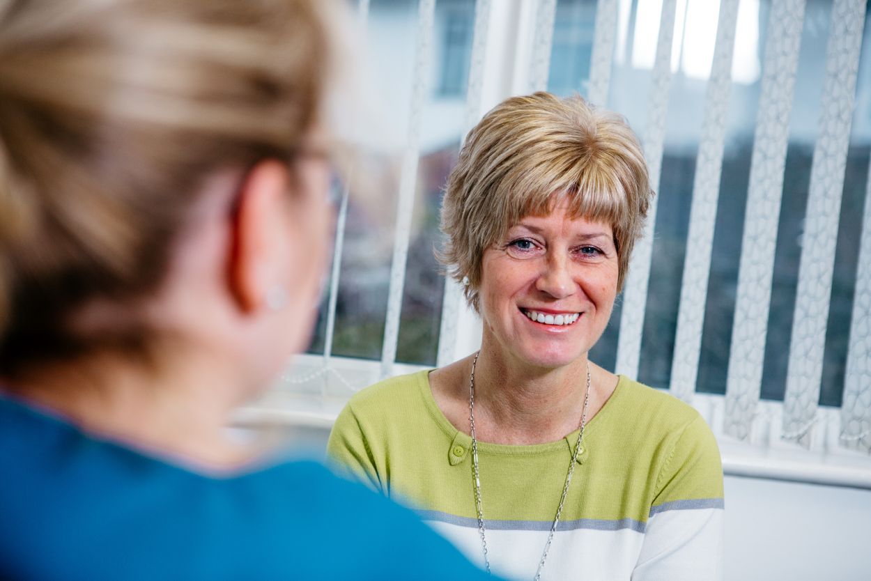 Dentist discussing dental veneer options with a patient at Chalkwell Dental